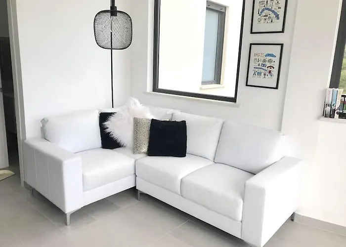 Skyline 360 Estate A Secluded Retreat Stunning Sea And Mountain Views *